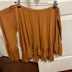 Mustard color size small “the hanger” off the shoulder top